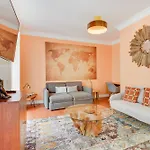 Apartman Spacious 1 Bedroom With A Parking Spot In Chiado *